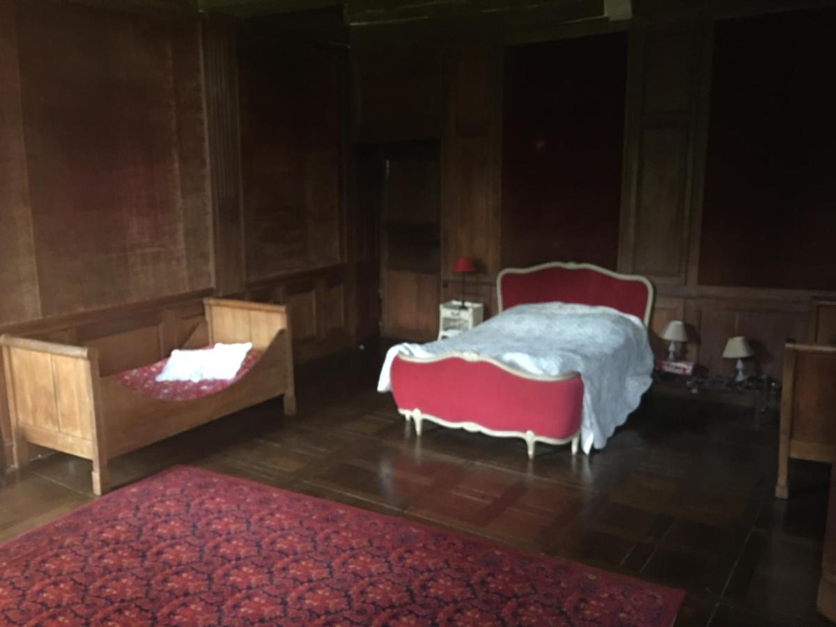 Chateau De Bourgon Montourtier ภายนอก รูปภาพ